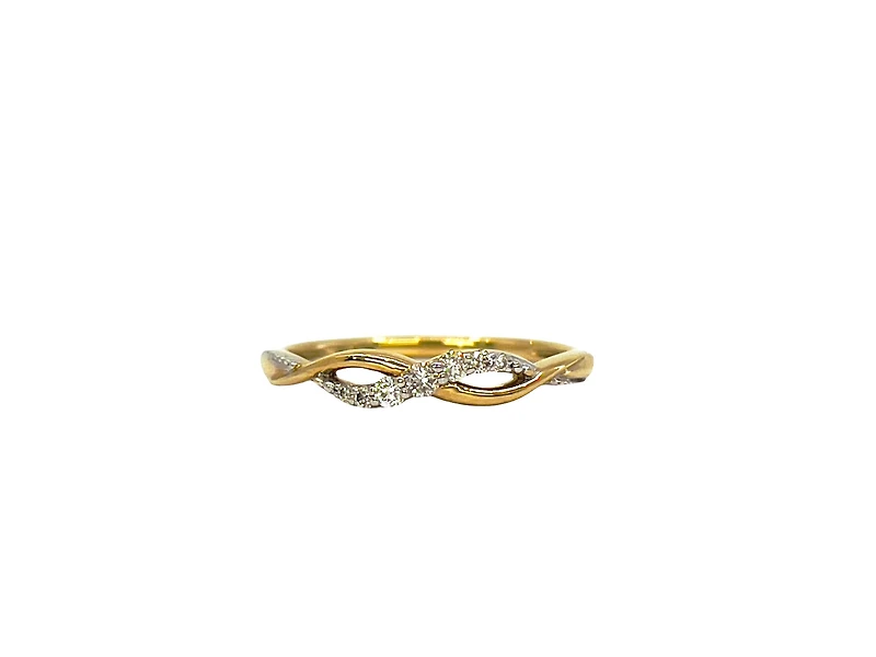 10K Yellow Gold Diamond 0.10cttw Ring - 4.5