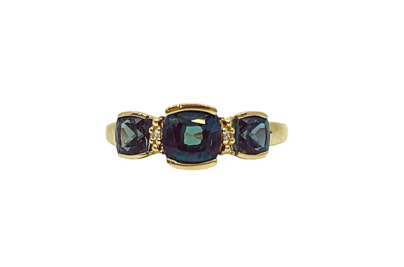 10K Yellow Gold 2.00cttw Created Alexandrite Ring, size 7