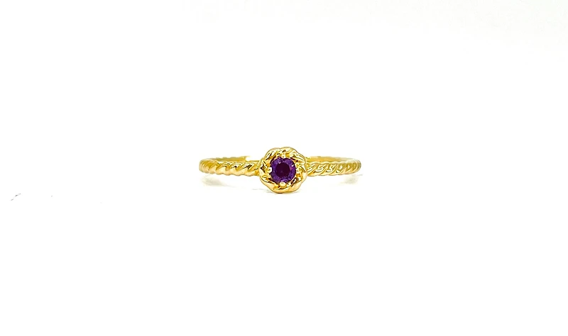 10K Yellow Gold 0.10cttw Genuine Amethyst  Halo Ring, size 6.5
