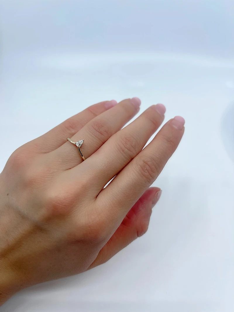 14K Yellow Gold 0.16cttw Pear Cut Canadian Diamond Ring