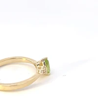 10K Yellow Gold Peridot and Diamond Ring - 4.5
