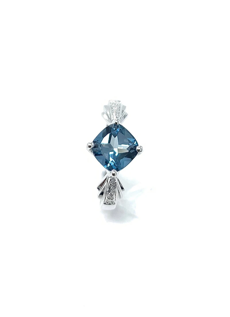 10K White Gold London Blue Topaz & Diamond Ring- Size 6.5