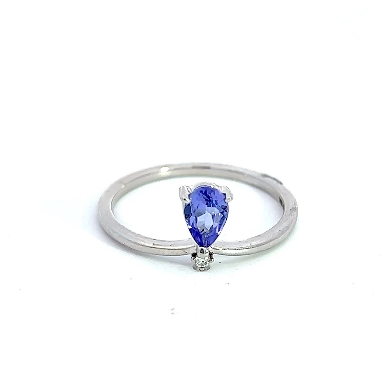 10K White Gold Tanzanite and Diamond Ring - Size 7