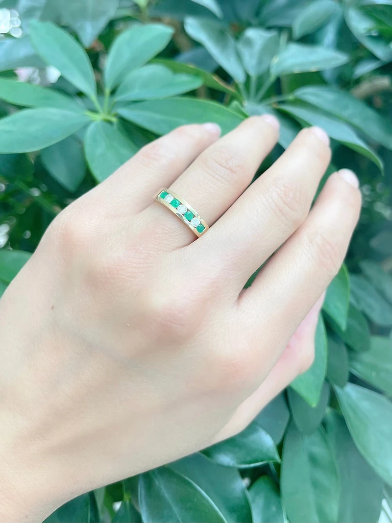 10K Yellow Gold 0.25cttw Genuine Emerald & 0.18cttw Diamond Channel Set Ring / Band - 5