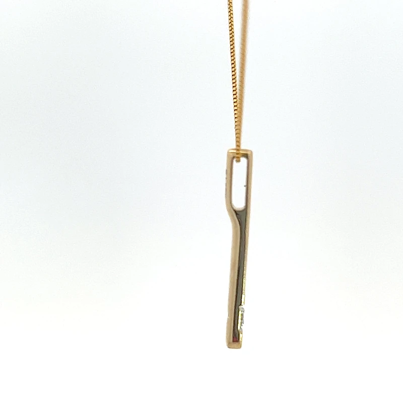 10K Yellow Gold 0.008cttw  Diamond  Bar Pendant, 18"
