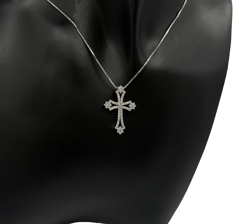 10/14K White Gold 0.62cttw Diamond Cross Pendant, 18"