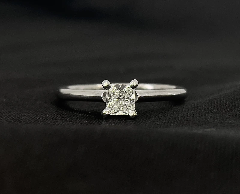14k White Gold 0.45Cttw Lab Grown Princess Cut Diamond Engagement Ring - /