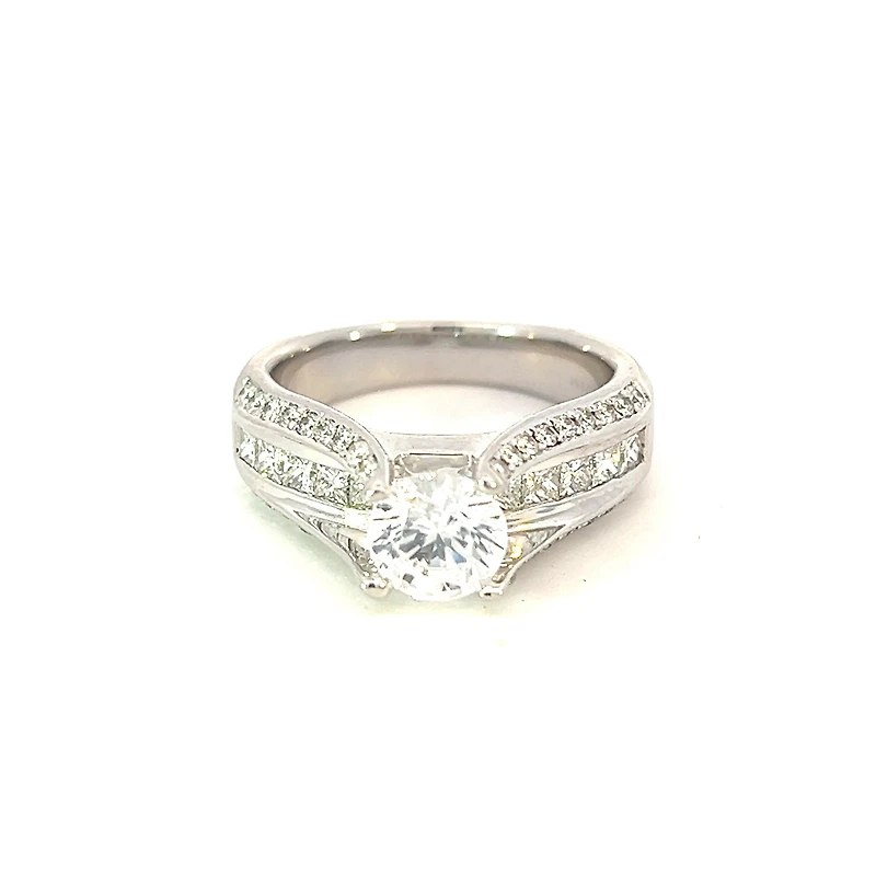 14K Princess Cut and Round Brilliant Diamond Ring - Mount Only (No centre diamond) / Gold
