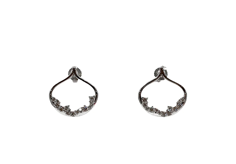 10K White Gold 0.46cttw Diamond Dangle Earrings