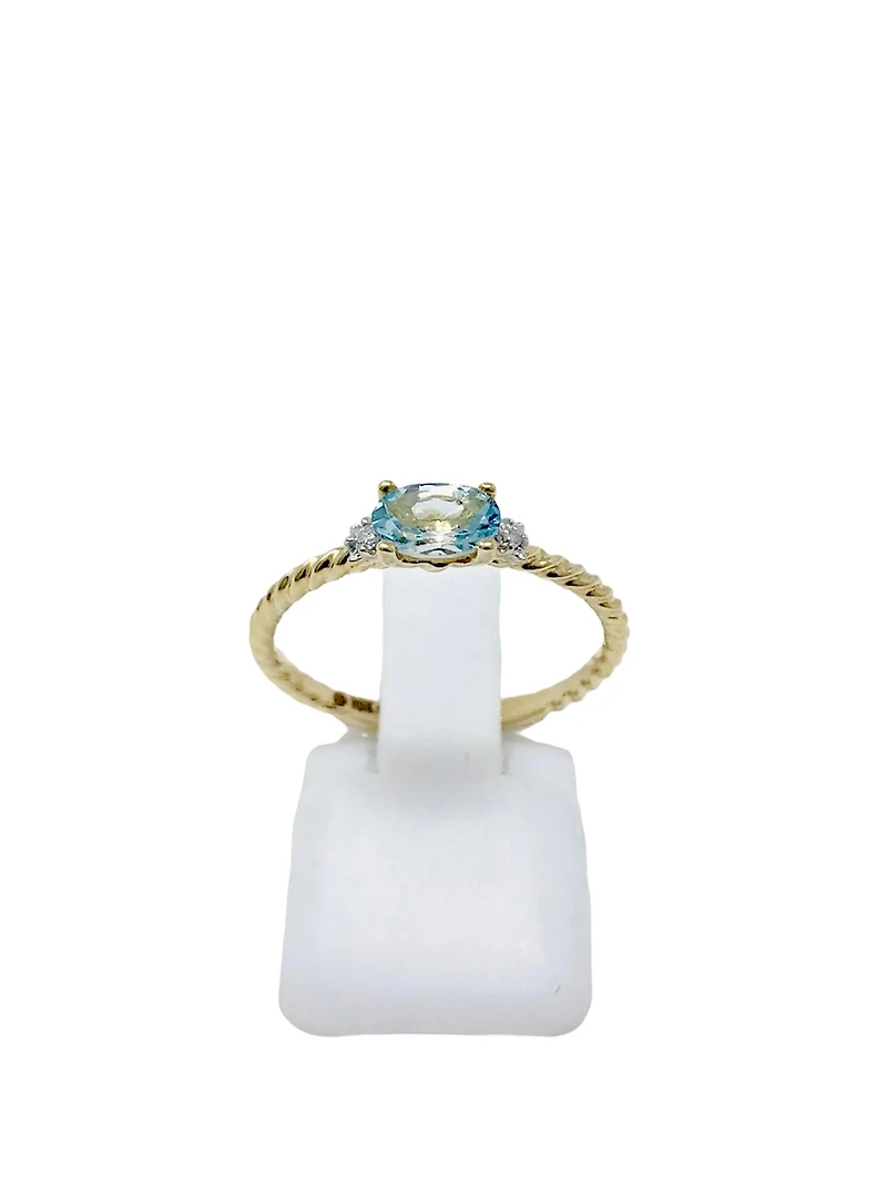 10K Yellow Gold 0.40cttw Genuine Oval Cut Aquamarine & 0.02cttw Diamond Ring - 4.5