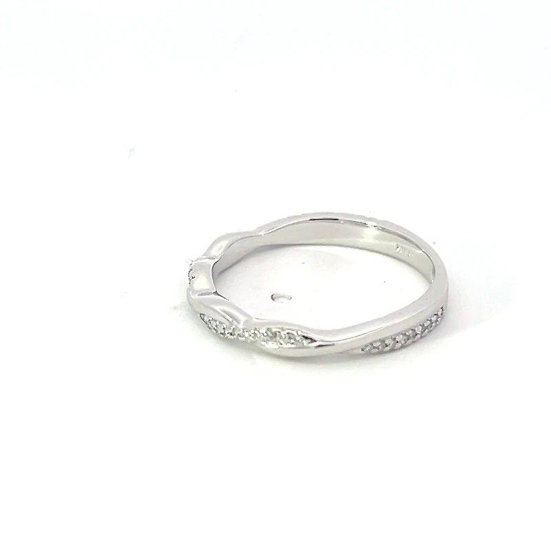 14K White Gold 0.15cttw Diamond Ring - size 6.5