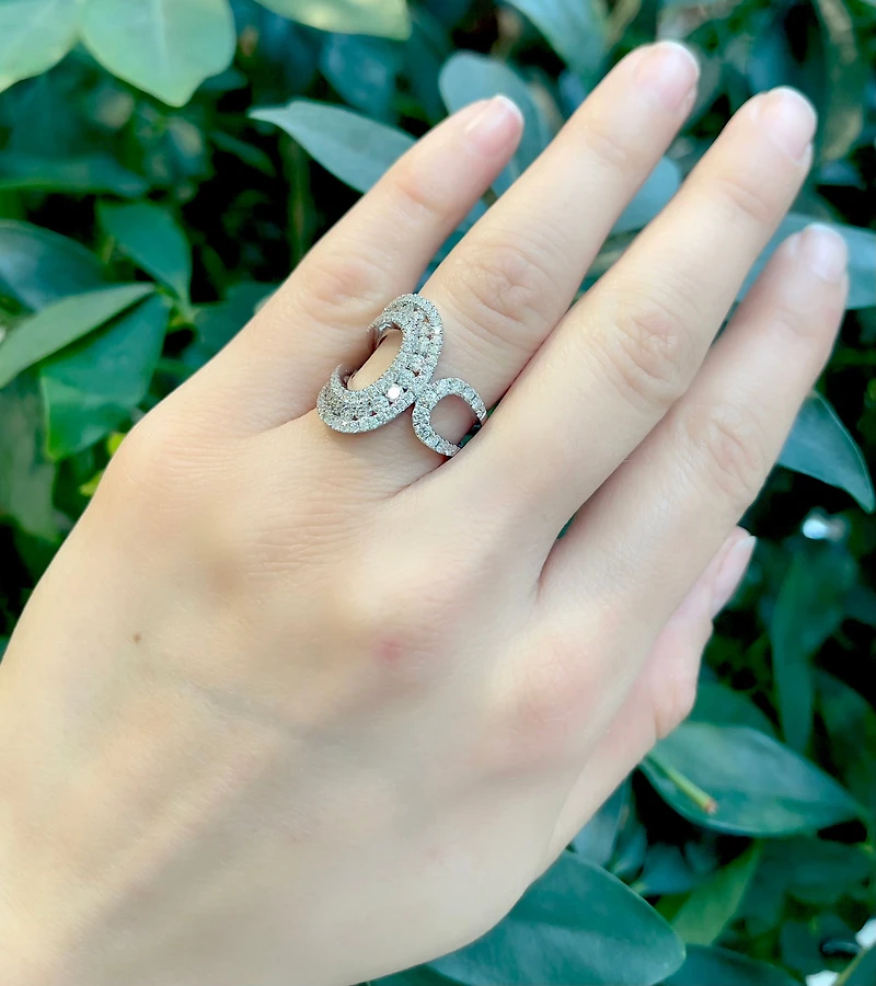 14K White Gold 1.43cttw Diamond Ring- Size 6.5