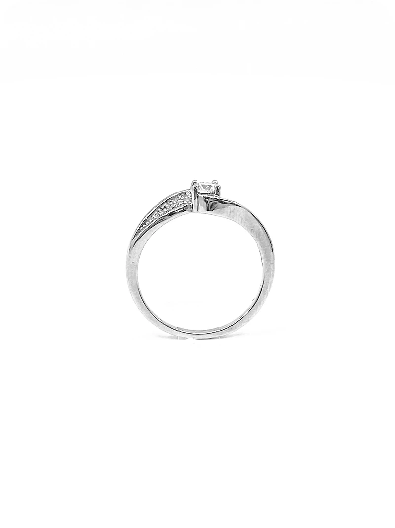 10K White Gold 0.25cttw Canadian Diamond Engagement Ring - / 4.5