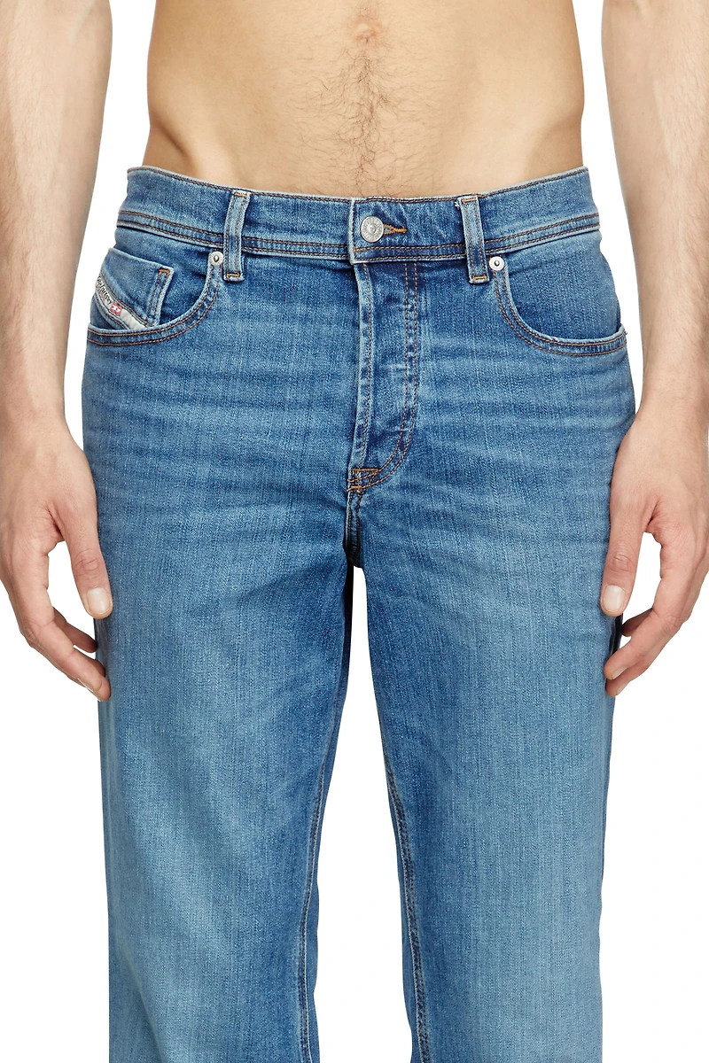 Regular Jeans 2023 D-Finitive 0KIAL