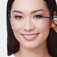 Lash Power™ Mascara
Long-Wearing Formula
