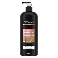 Revitalisant pour cheveux fins TRESemmé Beauty-Full Strength + Biotine & Fortimax avec Technologie Pro Style™