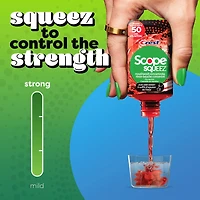 Rince-bouche concentré Scope Squeez, Cannelle et menthe, équivaut au nombre d’utilisations contenues dans une bouteille allant jusqu’à 1L *vs le rince-bouche Scope Outlast de 1L, appuyer pour contrôler l’intensité