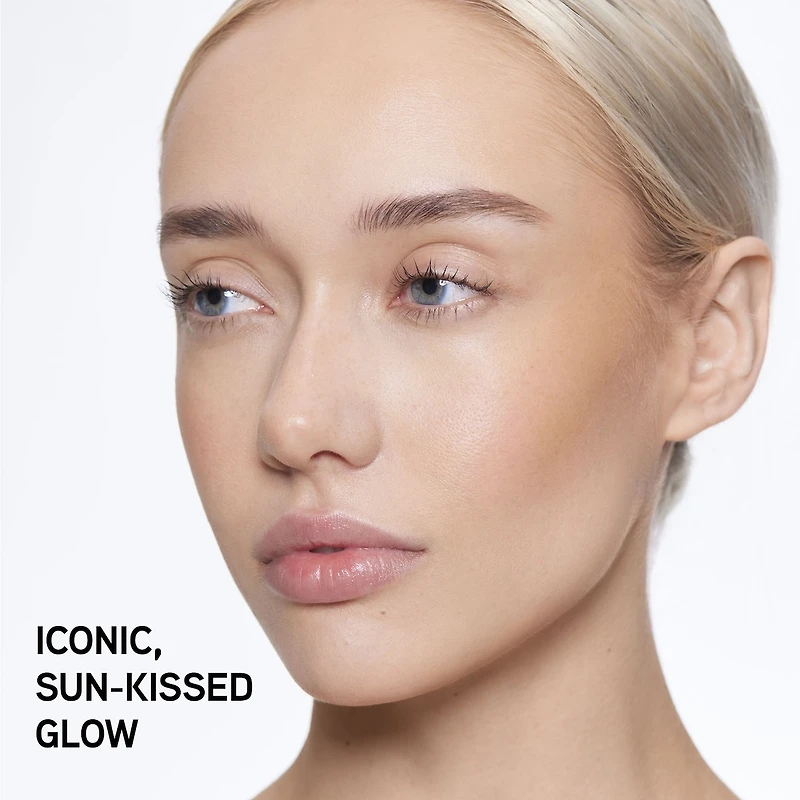Bronze Booster™ Sun Bronzer Glow Activated Pressed