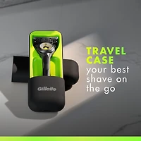 Rasoir Gillette Labs pour hommes avec barre exfoliante, édition noire et dorée, 1 manche, 3 cartouches de rechange, comprend un étui de voyage pour un rangement pratique lors de vos déplacements