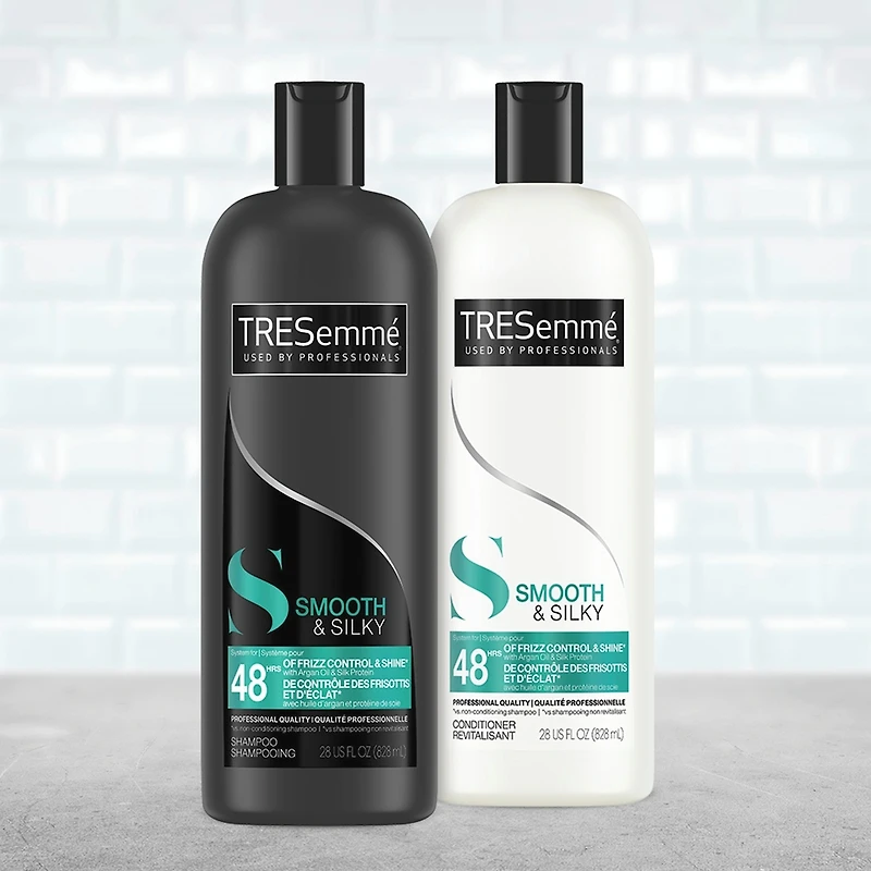 Revitalisant TRESemmé lisse soyeux 828 ML