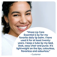 Baume à lèvres Essentiel de NIVEA, hydratation 24 heures, enrichi en beurre de karité et 5 huiles hydratantes, (2 x 4,8 g)