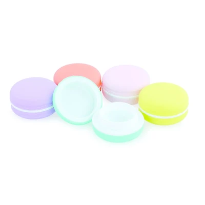 Macaroon Pillbox