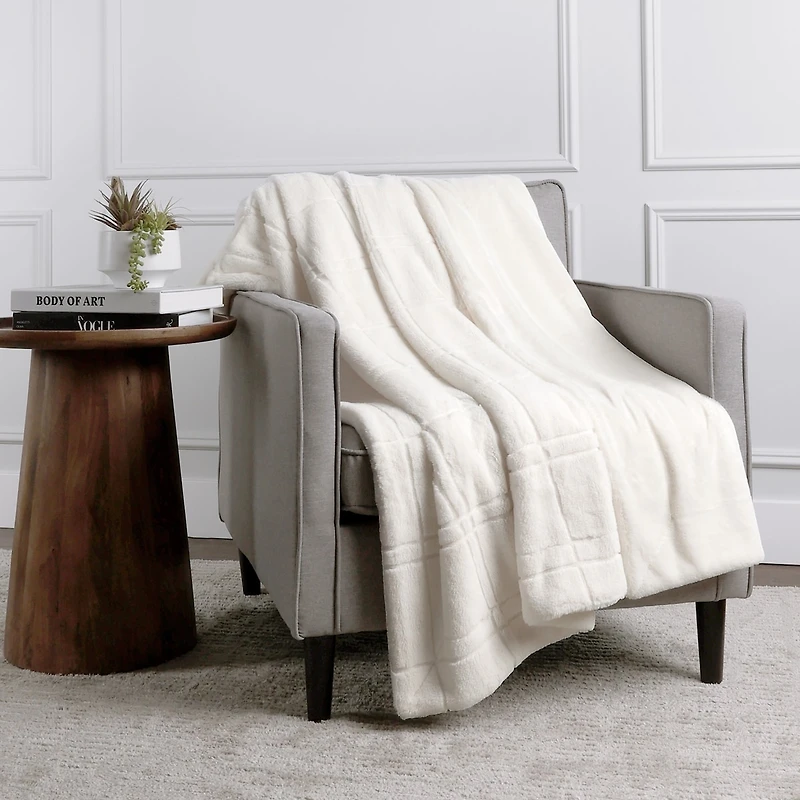 Solid Jacq. Rabbit Fur/Solid Rabbit Fur Throw