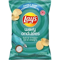 Wavy Salt & Vinegar flavoured potato chips