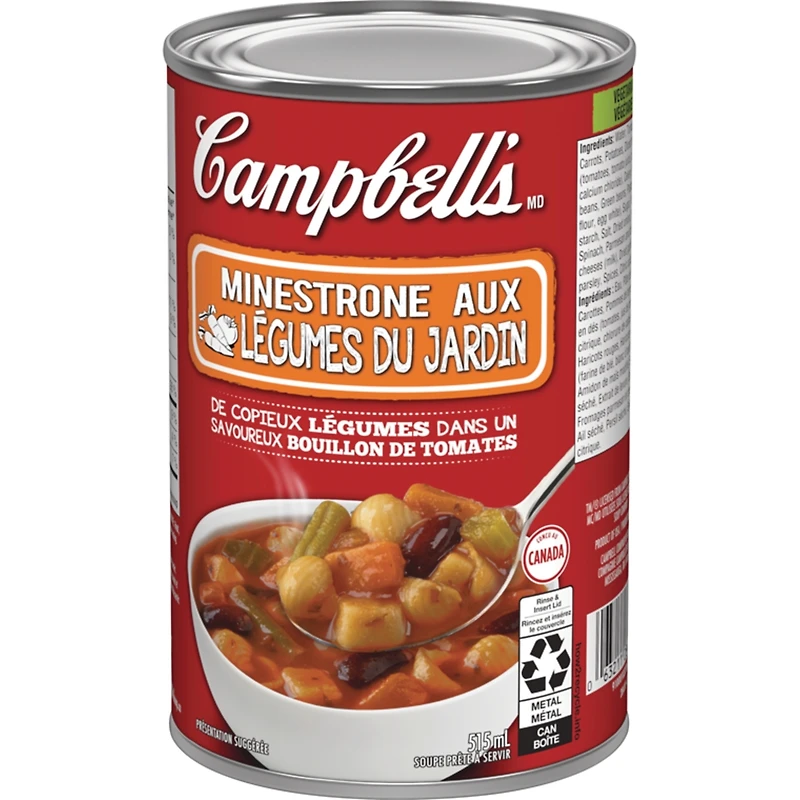 Soupe minestrone aux légumes du jardin prête à déguster
