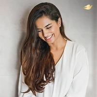 Revitalisant pour démêler et lisser les pointes fourchues Dove Hair Therapy Lasting Length revitalisant fortifiant pour cheveux endommagés avec protéine de riz