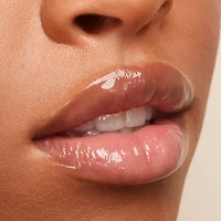 utmost importance plumping lipgloss