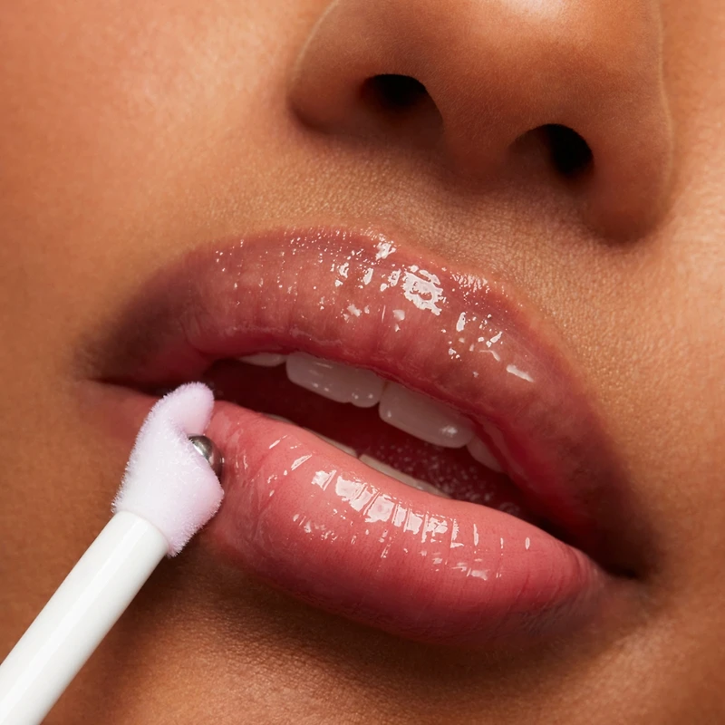 essential drip lip oil