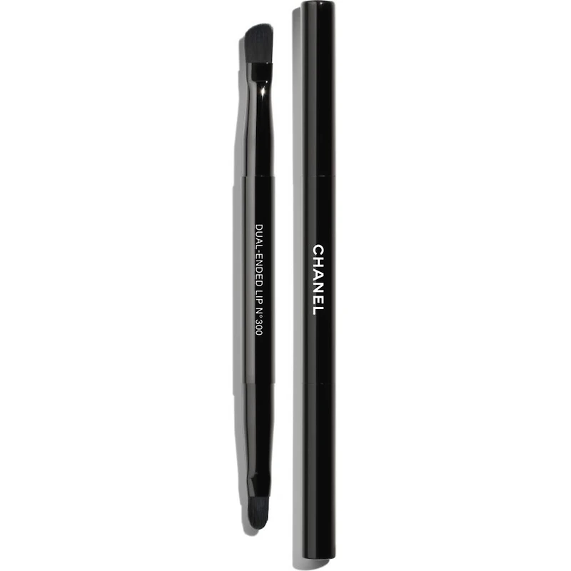 DUAL-ENDED LIP BRUSH N°300 - Dual-ended Lip Brush