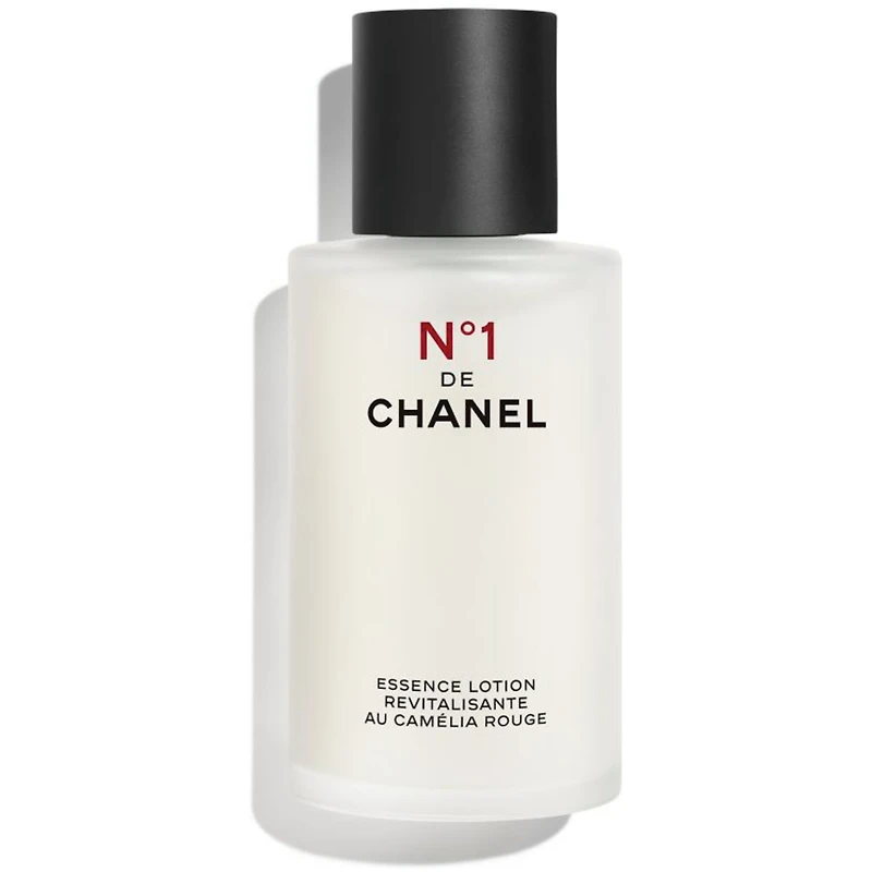 N°1 DE CHANEL REVITALIZING ESSENCE LOTION - Plumps - Unifies - Illuminates