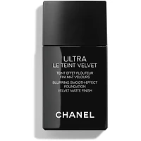 Blurring Smooth-effect Foundation. Velvet Matte Finish.