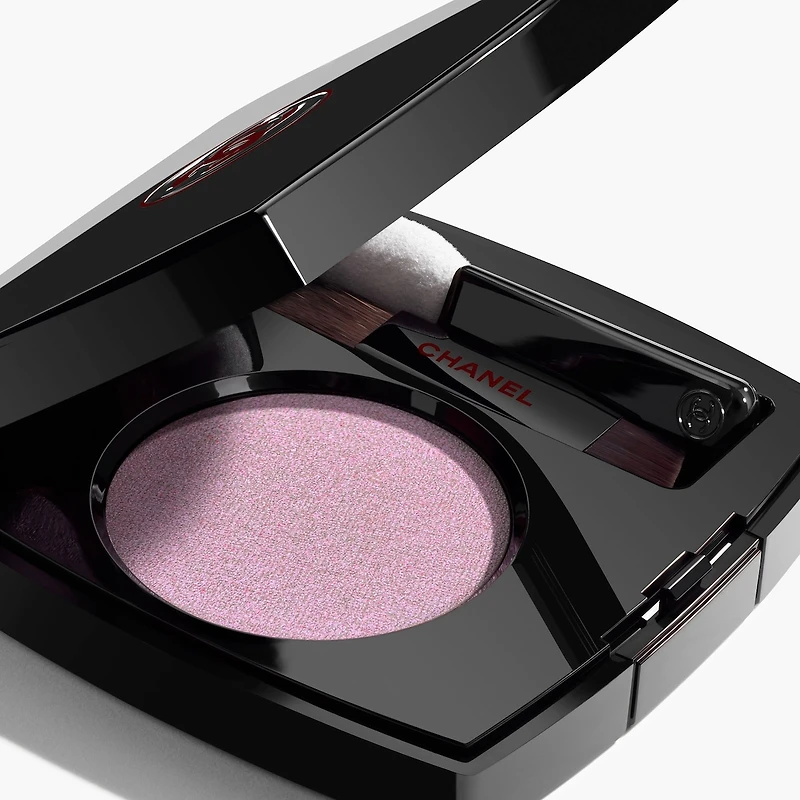 OMBRE ESSENTIELLE MULTI-USE LONGWEARING EYESHADOW