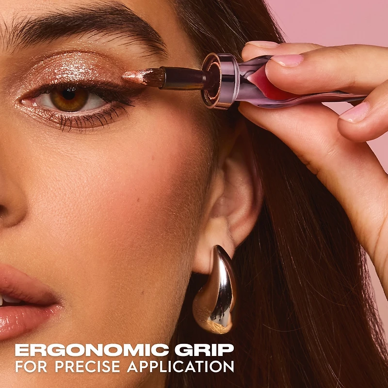 24/7 Glaze-On Liquid Eyeshadow