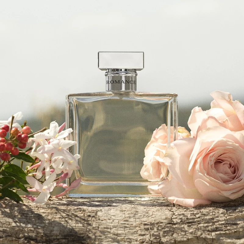 Romance Eau de Parfum Gift Set