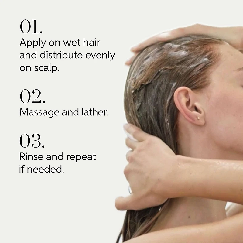 Shampooing Nutricurls pour les boucles de Wella Professionals, formulé avec le complexe Nourish-In, nourrit et définit les ondulations, formulé sans sulfates