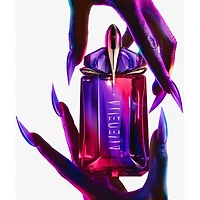 Eau de parfum Alien Hypersense, un parfum intensément bois