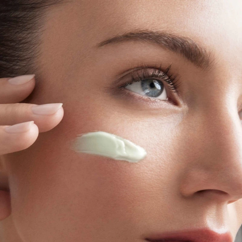 Aquasource Hyalu Plump Moisturizing Gel with Hyaluronic Acid