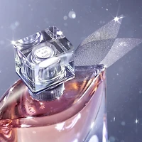 La Vie Est Belle & Body Care Gift Set