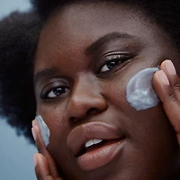 mousse exfoliante éclat instantané hope in a jar