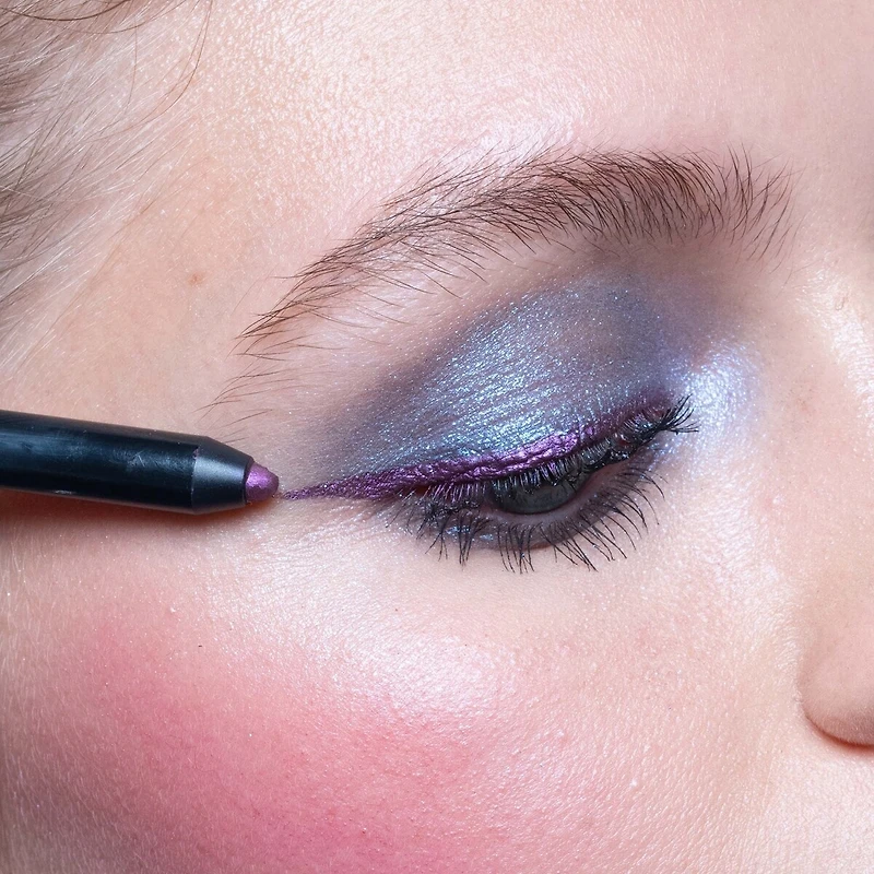 COVERGIRL x STRANGER THINGS Palette multi-usage pour le visage et les yeux The Crawl