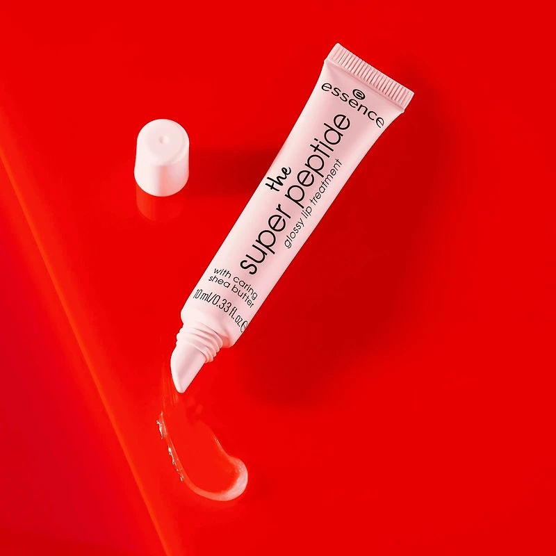 The Super Peptide Glossy Lip Treatment