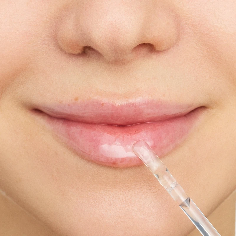 What The Fake! Glass Shine Plumping Lip Filler