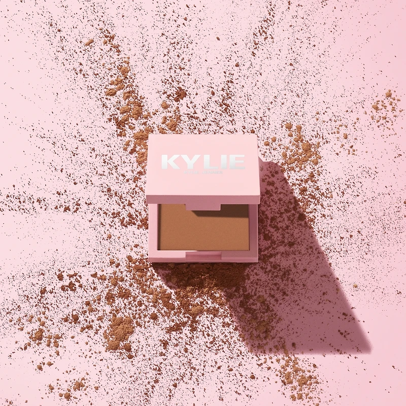 Pressed Bronzing Powder, mistake-proof, velvet-matte finish, lighweight, cruelty-free, vegan