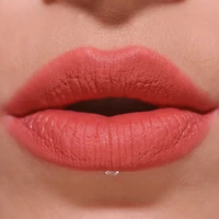 Rouge à lèvres liquide mat Air Blur