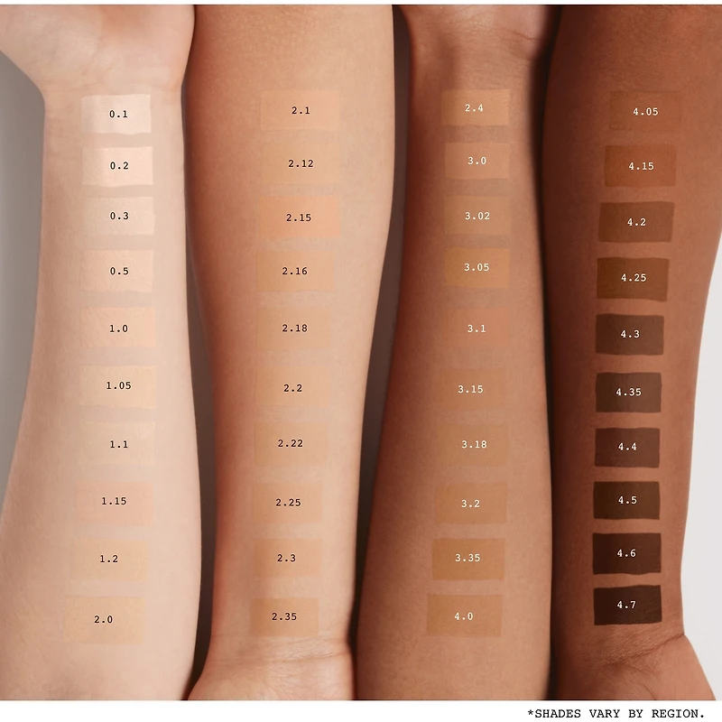 Fond de teint à couvrance opaque 24 heures Studio Skin
