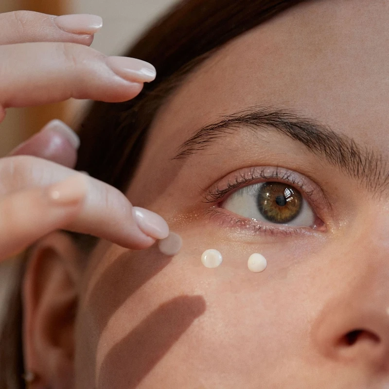 Vitamin C Ester CCC + Crème Contour des Yeux Éclaircissante à l'Acide Ferulique